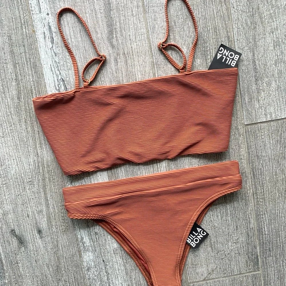 Billabong Rust Ribbed Bikini Set - Picture 1 of 10